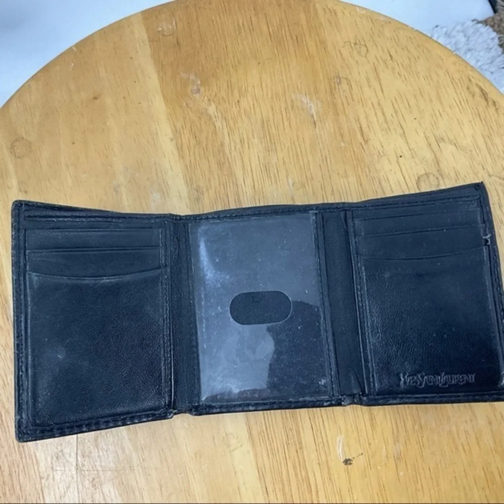 Ives Saint Laurent men’s tri fold black leather wallet